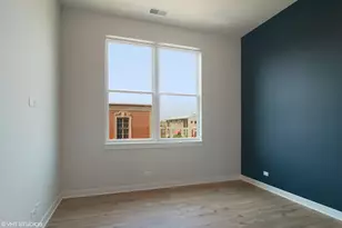 1507 W Carmen Ave, Chicago, IL 60640 - Photo 10