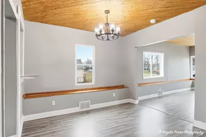 320 E Washington Street, Round Lake Park, IL 60073 - Photo 14