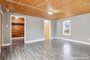 320 E Washington St, Round Lake Park, IL 60073 - Photo 26