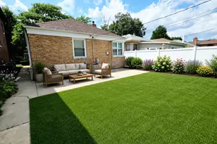 6311 N Kedvale Ave, Chicago, IL 60646 - Photo 24