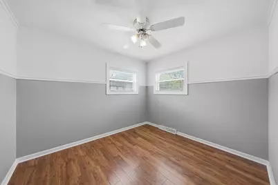 4847 W 84th Place, Burbank, IL 60459 - Photo 12