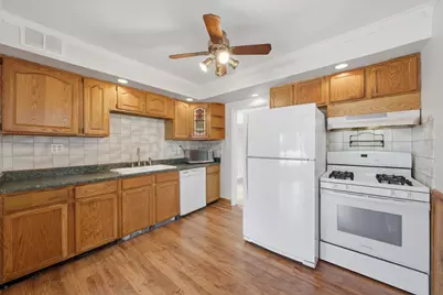 4847 W 84th Place, Burbank, IL 60459 - Photo 8