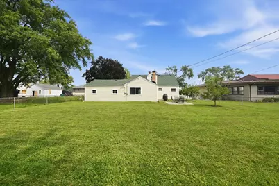 4847 W 84th Place, Burbank, IL 60459 - Photo 4