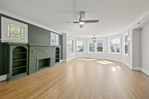 4834 N Springfield Ave, Chicago, IL 60625 - Photo 2