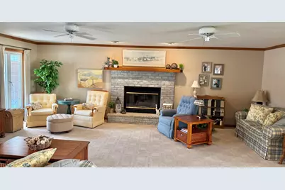 1191 Holly Court, Bradley, IL 60915 - Photo 4