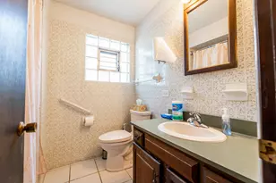 5728 S Parkside Ave, Chicago, IL 60638 - Photo 18