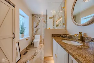 660 Versailles Circle, Elk Grove Village, IL 60007 - Photo 12