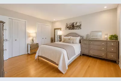 660 Versailles Circle #E, Elk Grove Village, IL 60007 - Photo 10