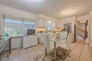 660 Versailles Circle, Elk Grove Village, IL 60007 - Photo 6