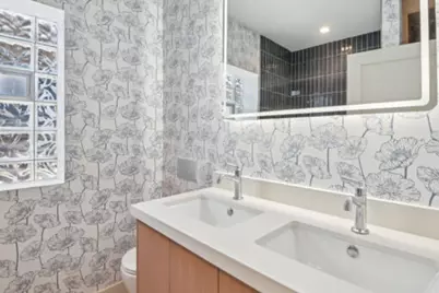 7930 S Kenwood Avenue, Chicago, IL 60619 - Photo 14