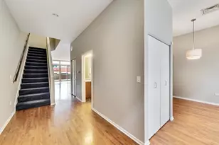 324 N Jefferson St, Chicago, IL 60661 - Photo 16