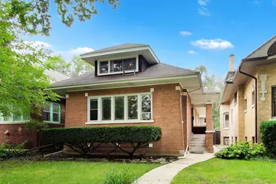 705 S Humphrey Avenue, Oak Park, IL 60304 - Photo 1