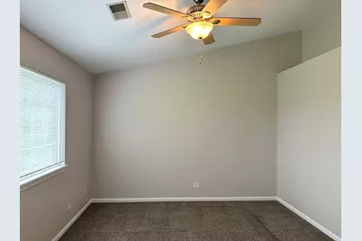 179 Polaris Drive, Lake in the Hills, IL 60156 - Photo 10