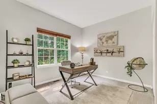 744 Strawberry Fields, Gurnee, IL 60031 - Photo 24