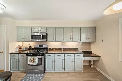 7215 Willow Way Lane #10A, Willowbrook, IL 60527 - Photo 8