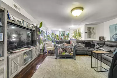 7020 S Paxton Avenue #GS, Chicago, IL 60649 - Photo 4