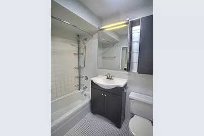 655 W Irving Park Road #716, Chicago, IL 60613 - Photo 26