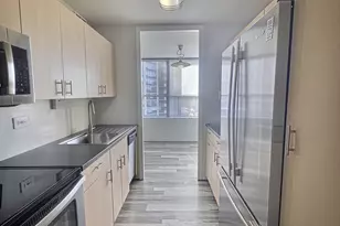 655 W Irving Park Rd, Chicago, IL 60613 - Photo 14