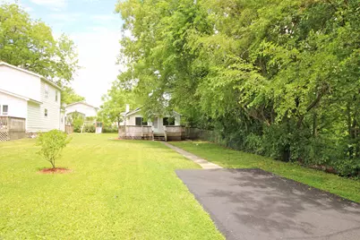 338 E Lakeview Avenue, Round Lake Beach, IL 60073 - Photo 4