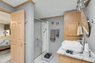 207 Begonia Dr, Matteson, IL 60443 - Photo 2