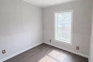 716 Treeview Ln, Round Lake Park, IL 60073 - Photo 6