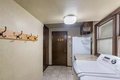 2621 Landwehr Road, Glenview, IL 60026 - Photo 12