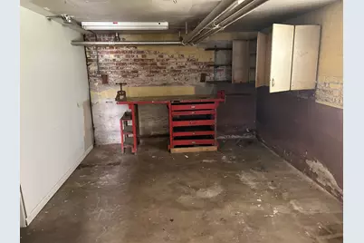 8906 S Hermitage Avenue, Chicago, IL 60620 - Photo 22