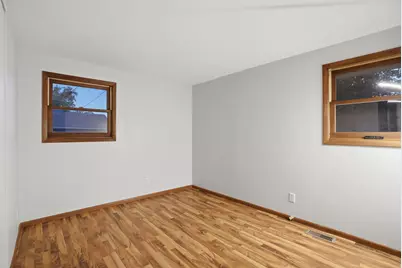 114 S Willow Lane, Glenwood, IL 60425 - Photo 18