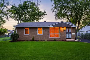 114 S Willow Ln, Glenwood, IL 60425 - Photo 1