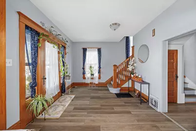 427 Grand Avenue, Aurora, IL 60506 - Photo 4