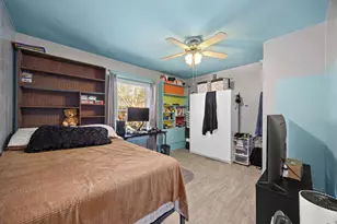 427 Grand Ave, Aurora, IL 60506 - Photo 12