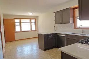 10824 S Sacramento Ave, Chicago, IL 60655 - Photo 18