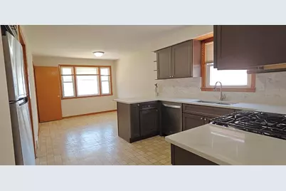 10824 S Sacramento Avenue, Chicago, IL 60655 - Photo 16