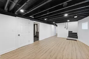 6600 S Washtenaw Ave., Chicago, IL 60629 - Photo 32