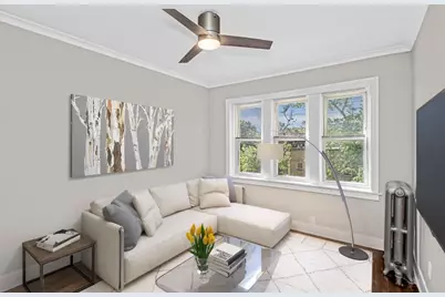 5004 W Newport Avenue #3E, Chicago, IL 60641 - Photo 2