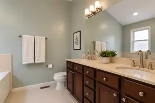 4008 N Kolmar Ave, Chicago, IL 60641 - Photo 22