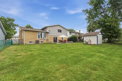 1106 S Sprucewood Drive, Mount Prospect, IL 60056 - Photo 26