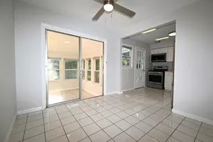 1570 Dewey Ave, Evanston, IL 60201 - Photo 14