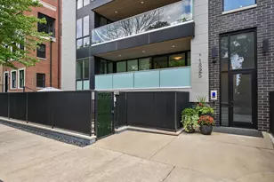 1625 N Burling St, Chicago, IL 60614 - Photo 2