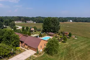 6229 Darline Dr, Saint Anne, IL 60964 - Photo 58