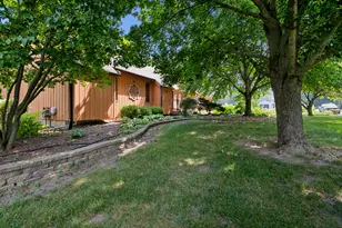6229 Darline Dr, Saint Anne, IL 60964 - Photo 48