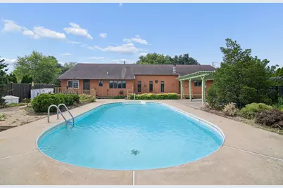 6229 Darline Drive, Saint Anne, IL 60964 - Photo 34