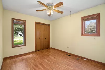 6229 Darline Drive, Saint Anne, IL 60964 - Photo 24