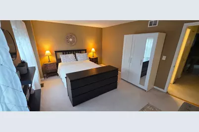 1380 W Split Oak Circle #1380, Round Lake Beach, IL 60073 - Photo 10