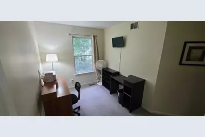 1380 W Split Oak Circle #1380, Round Lake Beach, IL 60073 - Photo 12