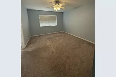 2250 Stoughton Drive #2250, Aurora, IL 60502 - Photo 14