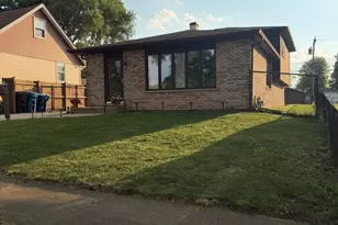 11646 S Kedvale Ave, Alsip, IL 60803 - Photo 1
