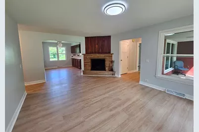 7056 Osage Road W, Long Grove, IL 60047 - Photo 8