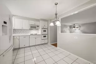427 Chopin Ct, Schaumburg, IL 60193 - Photo 14