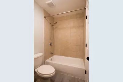 530 Maywood Lane, Hoffman Estates, IL 60169 - Photo 28